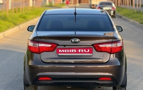 KIA Rio III рестайлинг, 2014 год, 895 000 рублей, 5 фотография