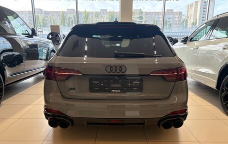 Audi RS 4, 2022 год, 12 800 000 рублей, 3 фотография