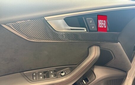 Audi RS 4, 2022 год, 12 800 000 рублей, 16 фотография