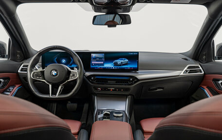 BMW 3 серия, 2025 год, 5 920 000 рублей, 13 фотография