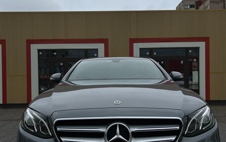 Mercedes-Benz E-Класс, 2019 год, 3 385 000 рублей, 2 фотография