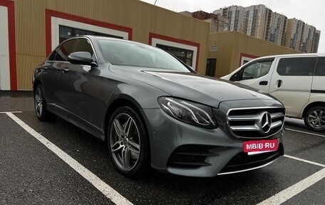 Mercedes-Benz E-Класс, 2019 год, 3 385 000 рублей, 3 фотография