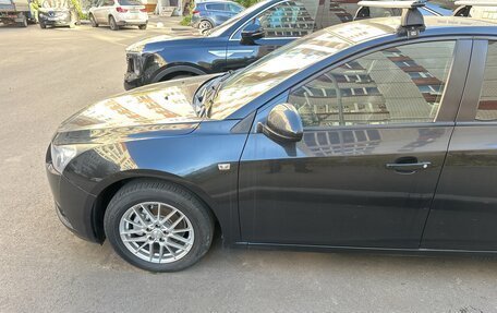 Chevrolet Cruze II, 2011 год, 720 000 рублей, 4 фотография