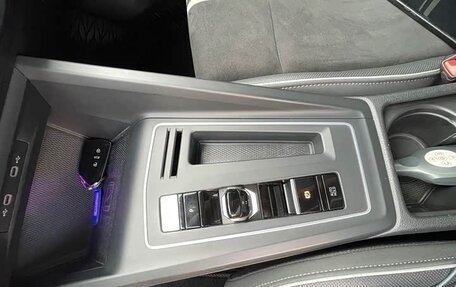 Volkswagen Golf VIII, 2023 год, 1 884 000 рублей, 11 фотография