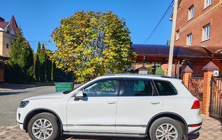 Volkswagen Touareg III, 2015 год, 2 550 000 рублей, 9 фотография