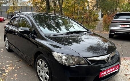 Honda Civic VIII, 2010 год, 800 000 рублей, 6 фотография
