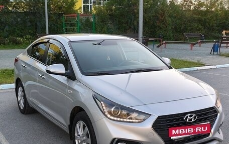Hyundai Solaris II рестайлинг, 2018 год, 1 500 000 рублей, 2 фотография