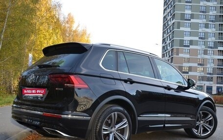 Volkswagen Tiguan II, 2018 год, 3 600 000 рублей, 6 фотография