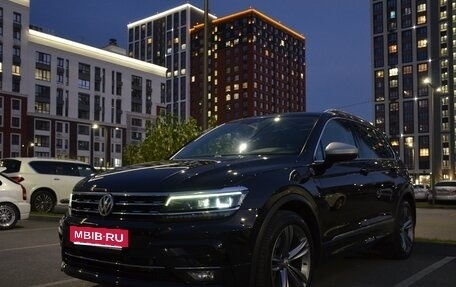Volkswagen Tiguan II, 2018 год, 3 600 000 рублей, 38 фотография