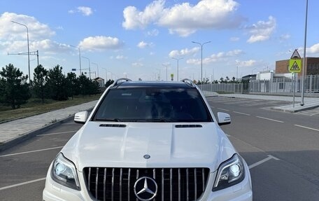 Mercedes-Benz GL-Класс, 2015 год, 2 990 000 рублей, 3 фотография