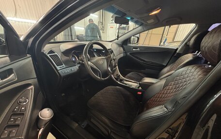 Hyundai Sonata VI, 2012 год, 950 000 рублей, 3 фотография