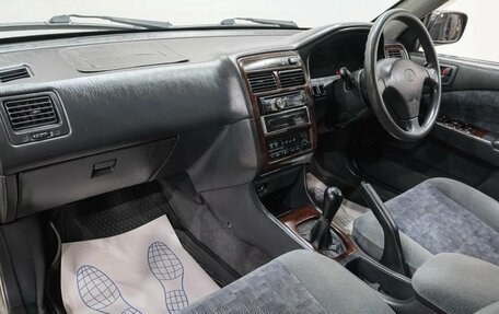 Toyota Carina, 2001 год, 449 000 рублей, 11 фотография