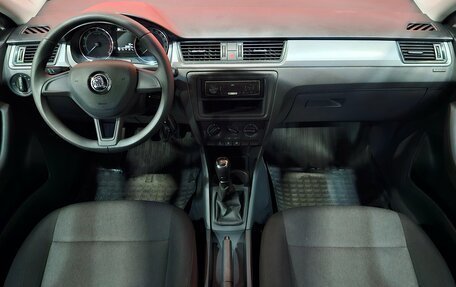 Skoda Rapid I, 2018 год, 1 149 000 рублей, 9 фотография