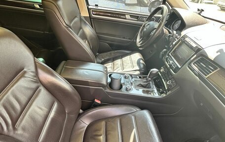 Volkswagen Touareg III, 2012 год, 2 500 000 рублей, 3 фотография
