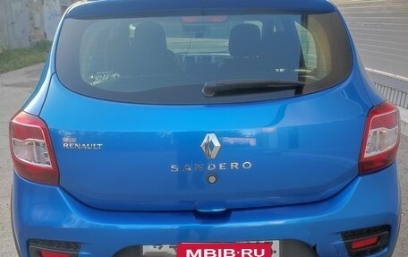 Renault Sandero II рестайлинг, 2016 год, 890 000 рублей, 12 фотография