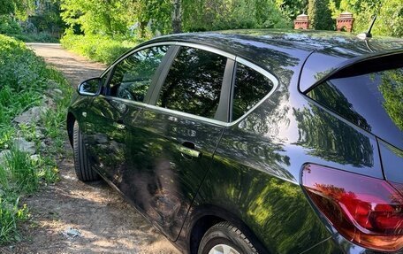 Opel Astra J, 2012 год, 730 000 рублей, 3 фотография