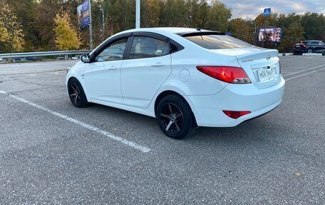 Hyundai Solaris II рестайлинг, 2015 год, 1 200 000 рублей, 6 фотография
