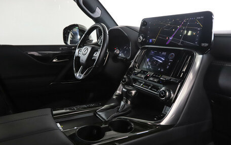 Lexus LX, 2023 год, 15 300 000 рублей, 9 фотография