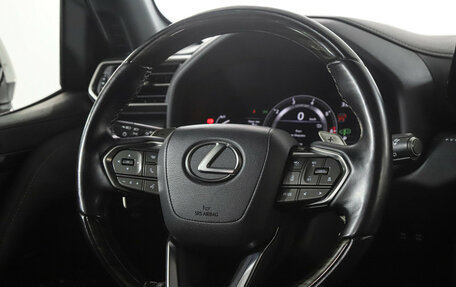 Lexus LX, 2023 год, 15 300 000 рублей, 15 фотография