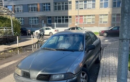 Mitsubishi Carisma I, 2001 год, 75 000 рублей, 5 фотография