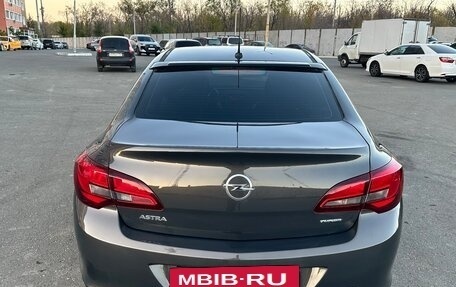 Opel Astra J, 2013 год, 820 000 рублей, 6 фотография