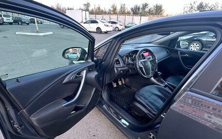 Opel Astra J, 2013 год, 820 000 рублей, 14 фотография