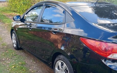 Hyundai Solaris II рестайлинг, 2013 год, 850 000 рублей, 10 фотография