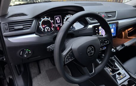 Skoda Superb III рестайлинг, 2020 год, 2 400 000 рублей, 8 фотография