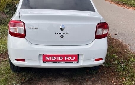 Renault Logan II, 2018 год, 590 000 рублей, 1 фотография