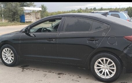 Hyundai Elantra VI рестайлинг, 2019 год, 1 200 000 рублей, 3 фотография