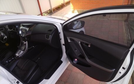 Hyundai Avante, 2011 год, 1 150 000 рублей, 13 фотография