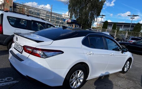 Toyota Camry, 2021 год, 2 495 000 рублей, 4 фотография