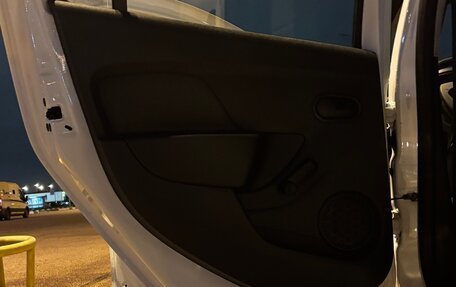 Renault Sandero II рестайлинг, 2017 год, 1 100 000 рублей, 16 фотография