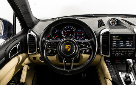Porsche Cayenne III, 2015 год, 3 699 000 рублей, 17 фотография