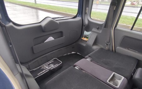 Nissan Cube II, 2005 год, 375 000 рублей, 24 фотография