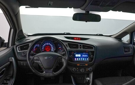 KIA cee'd III, 2014 год, 1 049 077 рублей, 6 фотография
