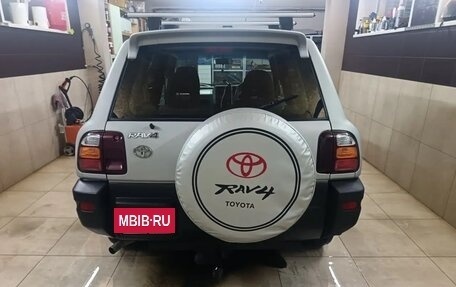 Toyota RAV4, 1998 год, 520 000 рублей, 2 фотография