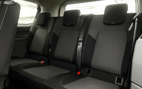 Volkswagen Caravelle, 2025 год, 8 800 000 рублей, 18 фотография