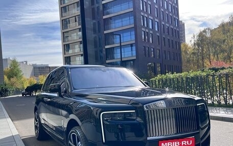 Rolls-Royce Cullinan, 2025 год, 59 000 000 рублей, 2 фотография