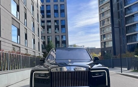 Rolls-Royce Cullinan, 2025 год, 59 000 000 рублей, 10 фотография