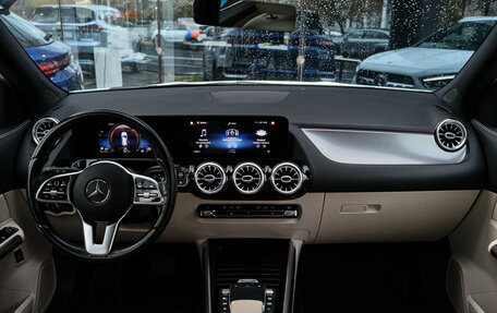 Mercedes-Benz GLA, 2020 год, 3 750 000 рублей, 9 фотография