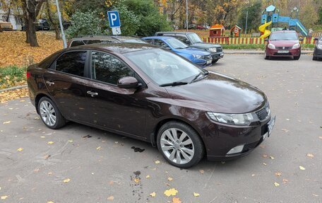 KIA Cerato III, 2011 год, 700 000 рублей, 2 фотография