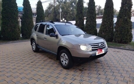 Renault Duster I рестайлинг, 2014 год, 750 000 рублей, 2 фотография