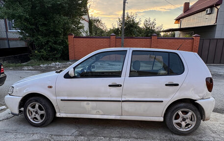 Volkswagen Polo III рестайлинг, 1998 год, 160 000 рублей, 4 фотография