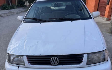 Volkswagen Polo III рестайлинг, 1998 год, 160 000 рублей, 3 фотография