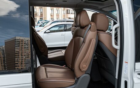 Hyundai Staria, 2022 год, 4 290 000 рублей, 7 фотография