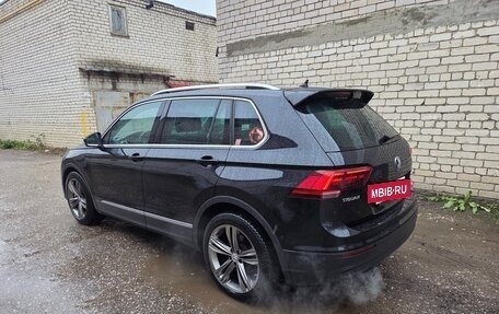Volkswagen Tiguan II, 2019 год, 3 350 000 рублей, 8 фотография