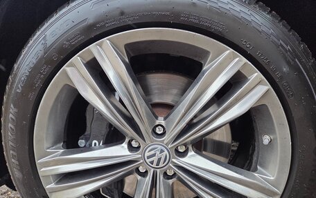 Volkswagen Tiguan II, 2019 год, 3 350 000 рублей, 14 фотография