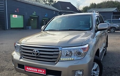 Toyota Land Cruiser 200, 2013 год, 4 950 000 рублей, 1 фотография