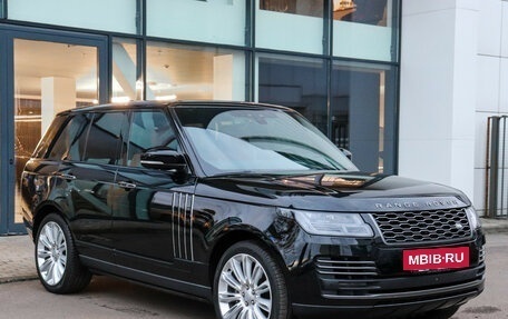 Land Rover Range Rover IV рестайлинг, 2021 год, 10 300 000 рублей, 3 фотография